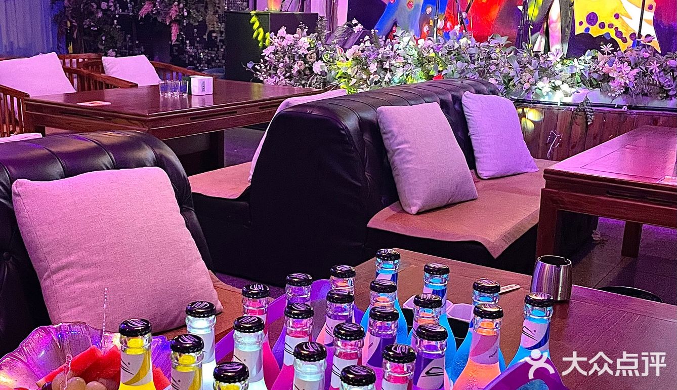 刚好之前朋友推荐这家餐厅还不错