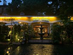 -火车头法国西餐厅