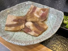 -臻牛烤肉