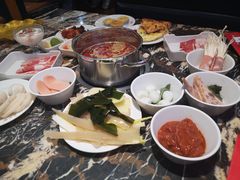 -吉布鲁牛排海鲜自助(龙湖北城天街购物广场店)