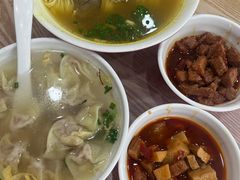 -珊珊小笼馆(仙霞路店)