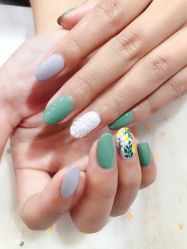 -M Nails & Beauty美甲美睫美体