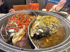 -阿瓦山寨·湘菜现炒·剁椒鱼头王(咸阳总店)