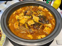 乾隆鱼头烧豆腐-乾隆美食·本帮菜(黄河路店)