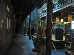 -大碗先生家常湘菜(解放街店)