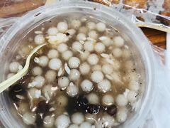 -芳婆糕团店(王府大街店)