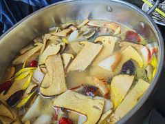 -野菌皇海景野生菌火锅(滨海大道店)