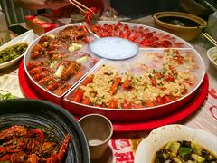 -肥肥虾庄·金牌油焖大虾(汉街SKP店)
