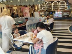 点击看大图 -奈尔宝·儿童乐园·亲子餐厅(前滩店)
