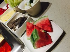 -海底捞火锅鲜切牛肉主题店(长寿路店)
