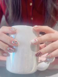 -丽心自助美甲美睫