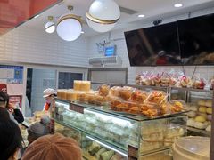 面包甜点陈列柜-白玉兰食品(甜云店)