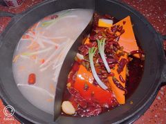 -赵美丽·重庆社区火锅·直营店(火车东站·中豪国际店)