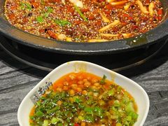 -老船舫·现做活鲜鱼馆(东郊记忆店)