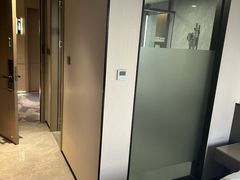 -雅宜酒店(广州黄埔大沙东地铁站店)