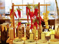 -大中华希尔顿酒店-念自助餐·嗨啤·小龙虾