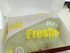 十三香小龙虾烤鸡堡-肯德基(中纬店)