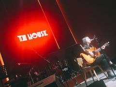 -TZ House音乐现场(来福士中心店)