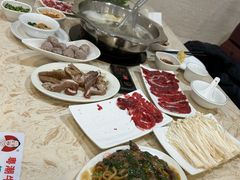-粤潮牛肉火锅店(江南大道店)