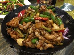 香锅牛蛙-东北农家饺子村(昌平路店)