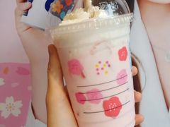 樱花小铁-瑞幸咖啡(石榴中心店)