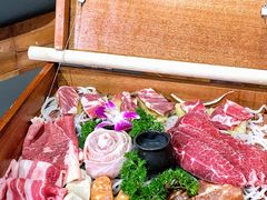 -何发发和牛烧肉·鳗鱼榴莲放题自助(乐峰广场店)
