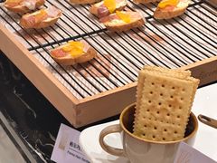 -东方红海鲜百汇(国际大厦店)