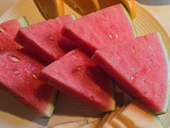 -八府香鸭·啫啫煲(华山路店)