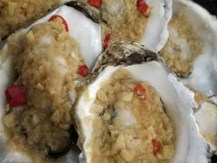 -臻鲜燕海鲜融合餐厅(金陵style店)