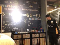 -喝丢一只鞋海鲜烧烤·海肠捞饭(文体街店)