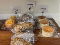 -雀食面包店(钟楼店)