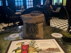 -Long Bar(莱佛士酒店)