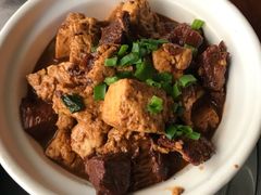 驴肉老汤豆腐-乡村驴肉馆羊蝎子