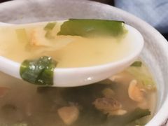 味增汤-熊吞·大碗丼烧肉饭(西市场嘉华店)
