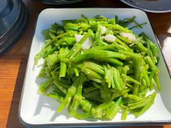 -阿鹏故事云南野生菌火锅(人民路店)