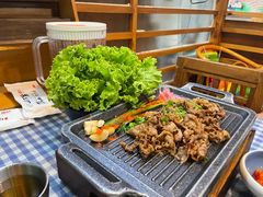 -益百岁牛尾汤(香山路店)