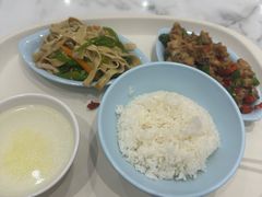 -荣华基·现炒快餐(肇嘉浜路店)