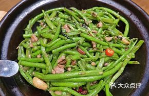 Three-Baba Sauce Stir-Fried Green Beans