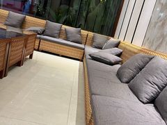 -腾冲洞山温泉村
