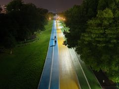 -南京眼步行桥