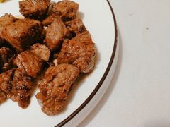 香煎牛肉粒-肆月河豚·新淮扬(金融街店)