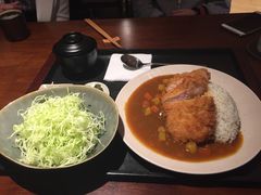 咖喱猪排饭-山杏yama-katsu·吉列炸物