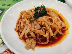 岐山擀面皮-令氏家外家周秦食府(高新店)