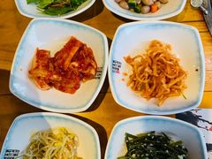 -唯成•韩国炭火烤肉 유성고기