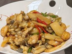 蒜子炒青牛蛙-广迎居老正兴菜馆