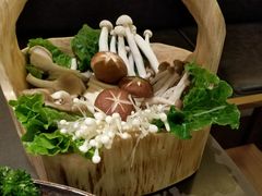 -捞王锅物料理(上海世茂广场店)