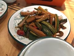 -亿牌牌东北烧烤(怀特店)