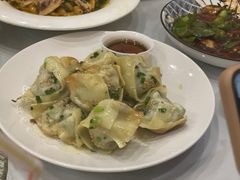 生煎馄饨-小实惠嘉(威海路店)