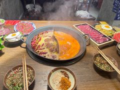 -萍姐火锅·公路夜市(武汉首店)