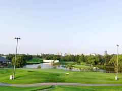 -万柳高尔夫俱乐部